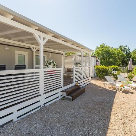 Zelena Laguna Mobile Homes Mugeba Exterior photo